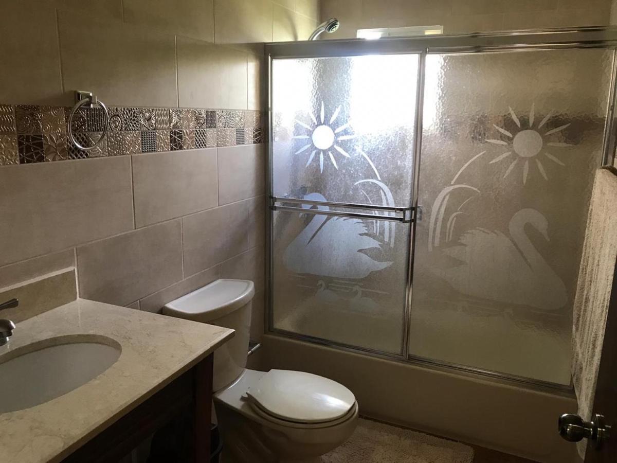 2 Queen Bed Apartment With Smart Tv ,Wifi Y Luz Las 24 Horas Jarabacoa Esterno foto